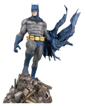BATMAN DEFIANT ESTATUA PVC 25CM DIORAMA DC COMIC GALLERY                   