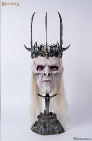 EL SEÑOR DE LOS ANILLOS RÉPLICA 1/1 NAZGUL KING ART MASK 73 CM