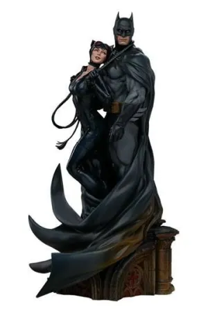 DC COMICS DIORAMA BATMAN & CATWOMAN 51 CM
