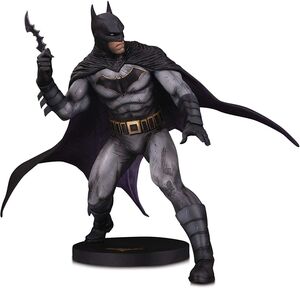 BATMAN ESTATUA 28 CM BATMAN BY OLIVIER COIPEL DC DESIGNER SERIES           