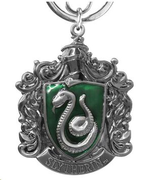 HARRY POTTER LLAVERO ESTAÑO SLYTHERIN CREST