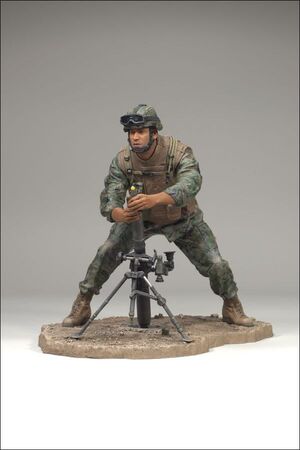 SOLDADOS SERIE 6 FIG 18CM - MARINE MORTAR LOADER                           