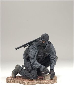 SOLDADOS SERIE 7 FIG 18CM - ARMY SPECIAL FORCES NIGHT OPS                  