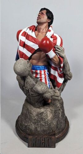 ROCKY IV ESTATUA ROCKY BALBOA 48 CM