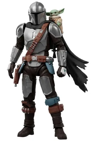 STAR WARS CHAMPION CLASS FIGURA 05: MANDALORIAN & GROGU
