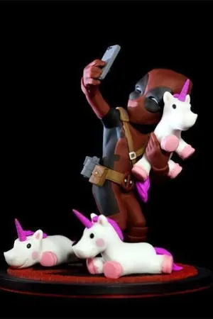 MARVEL DIORAMA Q-FIG DEADPOOL #UNICORNSELFIE 10 CM