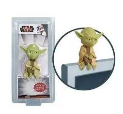 STAR WARS CABEZON 7 CM YODA COMPUTER SITTER                                
