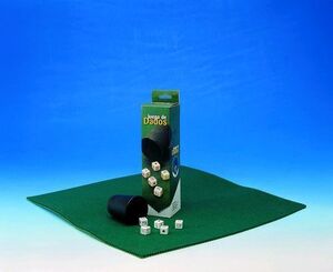 CUBILETE, DADOS Y TAPETE                                                   