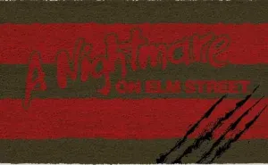PESADILLA EN ELM STREET FELPUDO A NIGHTMARE ON ELM STREET                  