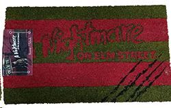 FELPUDO A NIGHTMARE ON ELM STREET 60X40 PESADILLA EN ELM STREET