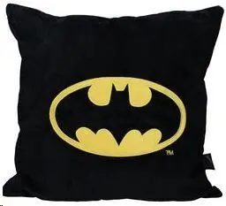 UNIVERSO DC COJIN CUADRADO 45X45CM ENVASADO VACIO BATMAN SIMBOLO
