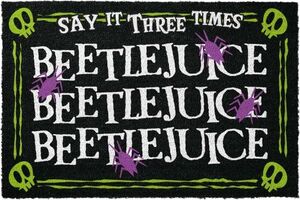 BEETLEJUICE FELPUDO SAY IT THREE TIMES