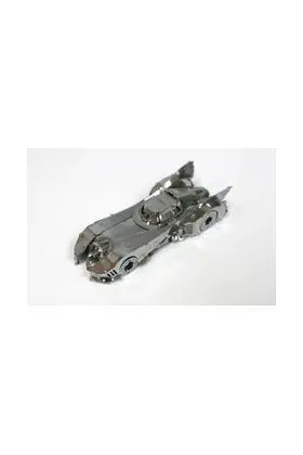 BATMOVIL 1989 METAL MODEL KIT 3D UNIVERSO DC                               