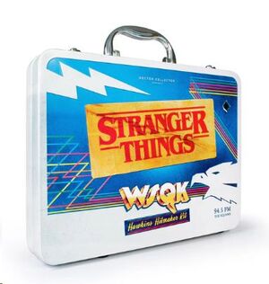 STRANGER THINGS HAWKINS HITMAKER KIT