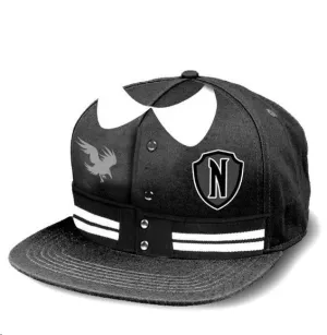 WEDNESDAY GORRA VARSITY MIERCOLES ADDAMS