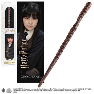 HARRY POTTER VARITA PVC 30 CM CHO CHANG                                    