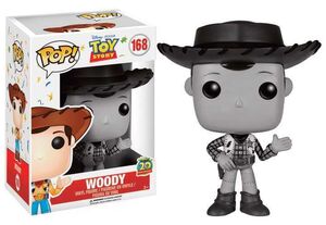 TOY STORY FIGURA 9 CM WOODY (BLACK & WHITE) VINYL POP                      