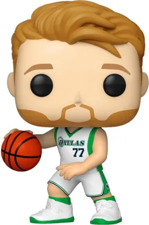 NBA LEGENDS POP! SPORTS VINYL FIGURA MAVS - LUKA DONCIC (EQUIPACIÓN BLANCA Y VERDE) 9 CM