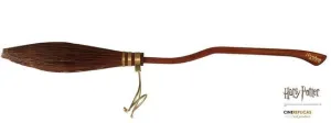 HARRY POTTER NIMBUS 2000 REPLICA ESCOBA MAGICA EDICION LIMITADA            