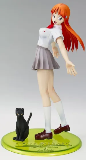 BLEACH ESTATUA VINILO ORIHIME                                              