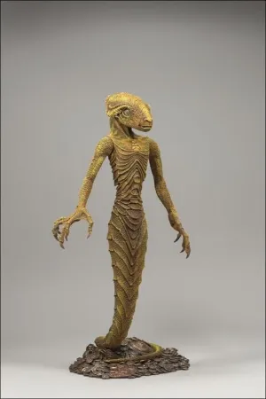 BEOWULF FIGURA 18CM - MADRE DE GRENDEL                                     
