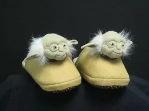 STAR WARS ZAPATILLAS YODA                                                  