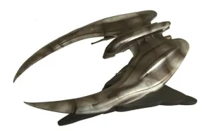 BATTLESTAR GALACTICA - CYLON RAIDER MODERNO ESTATUA                        