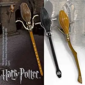 HARRY POTTER SET 3 PUNTOS DE LIBRO ESCOBAS                                 