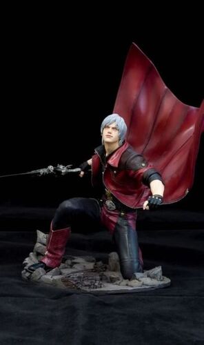 DEVIL MAY CRY 4 DANTE NEW VERSION ESTATUA PVC                              