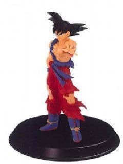 DRAGON BALL Z GOKU BATALLA FIG 20CM CON PEANA HQ DX VOL.5                  