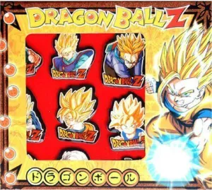 DRAGON BALL PINS SURTIDOS (12 MODELOS)                                     