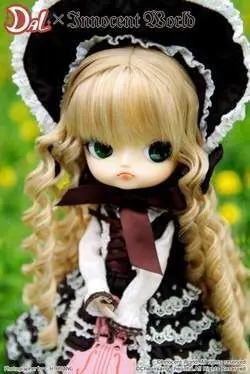 MUÑECA DAL FIG 27CM CLAIR INNOCENT WORLD                                   