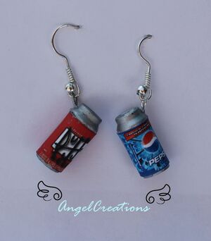 ANGEL CREATIONS PAR PENDIENTES LATAS DE REFRESCO                           