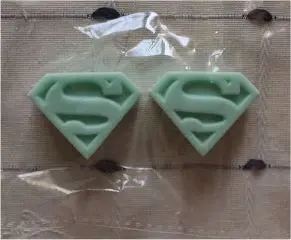 ANGEL CREATIONS JABON SUPERMAN (2 UNIDADES)                                