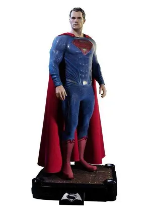 BATMAN VS SUPERMAN ESTATUA 1/2 SUPERMAN 106CM                              