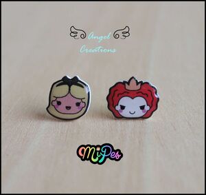 ANGEL CREATIONS PAR PENDIENTES ALICIA + REINA CORAZONES TIM BURTON         