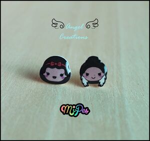 ANGEL CREATIONS PAR PENDIENTES BLANCANIEVES + REINA DISFRAZADA             