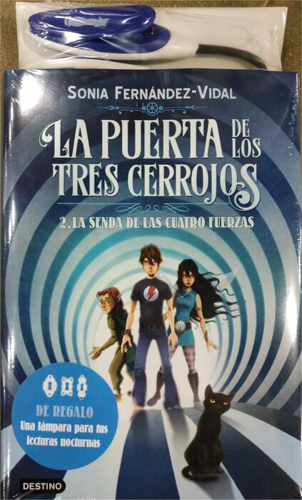 LA PUERTA DE LOS TRES CERROJOS 2. LA SENDA DE LAS CUATRO FUERZAS. SONIA  FERNÁNDEZ-VIDAL. Libro en papel. 9788408209379 Comic Stores